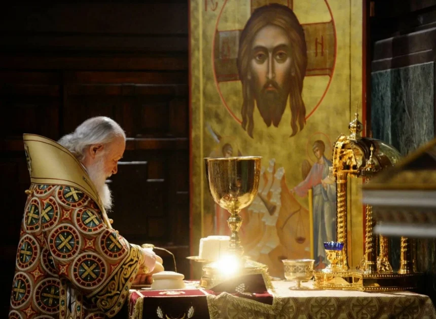 Православие: путешествие сквозь время и традиции